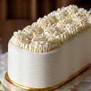 豪華な記念日ケーキ